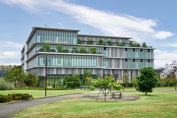 Shimadzu Tokyo Innovation Plaza外观