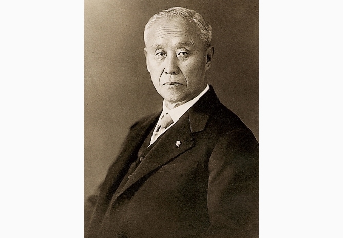 Shimadzu was reorganized as joint stock company with Genzo Jr. as president