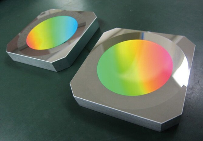 Hisaki Spectroscopic Planet Observatory was equipped with Shimadzu diffraction grating